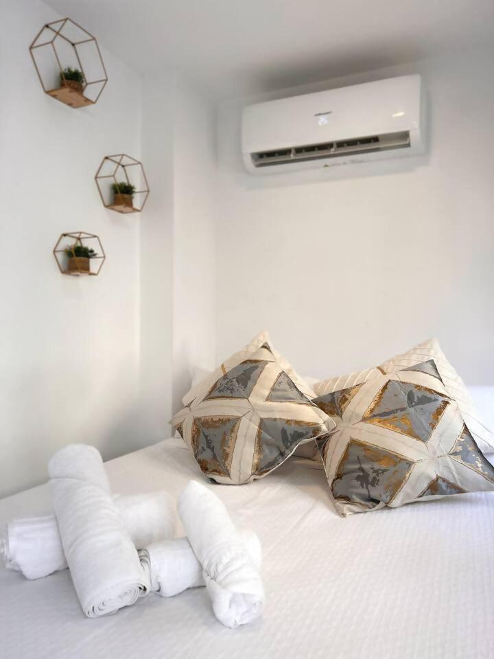 Urban Estudio Elegante Con Terraza Alicante Eksteriør bilde
