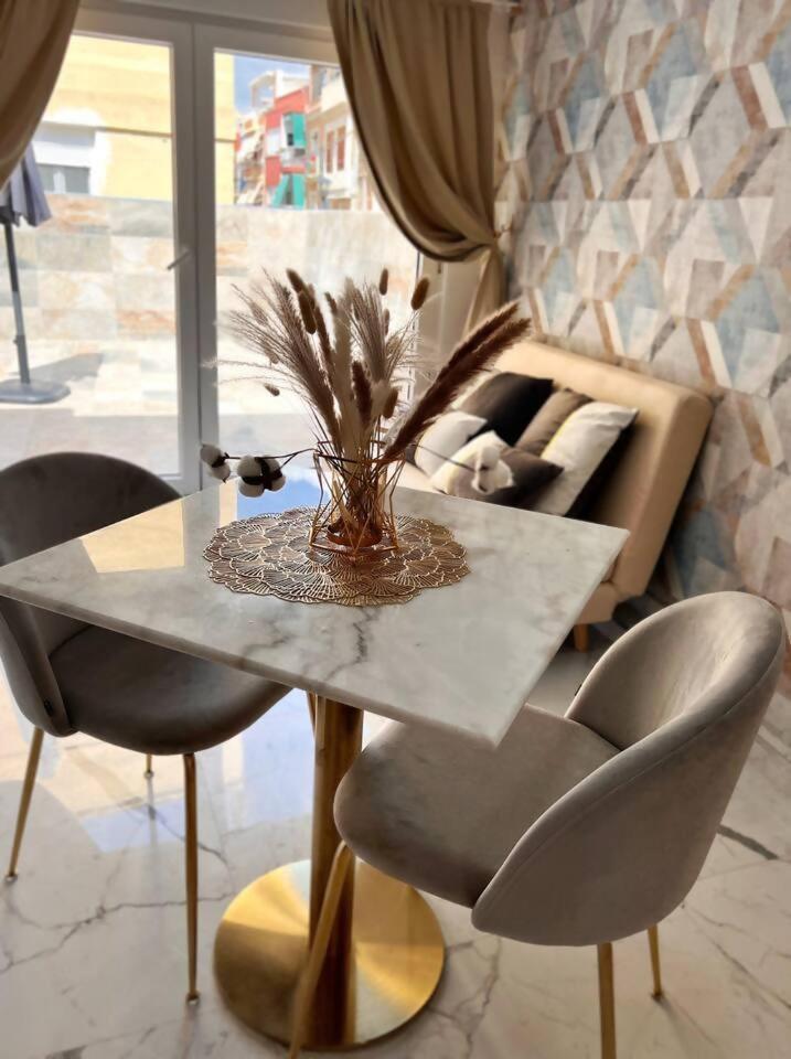 Urban Estudio Elegante Con Terraza Alicante Eksteriør bilde